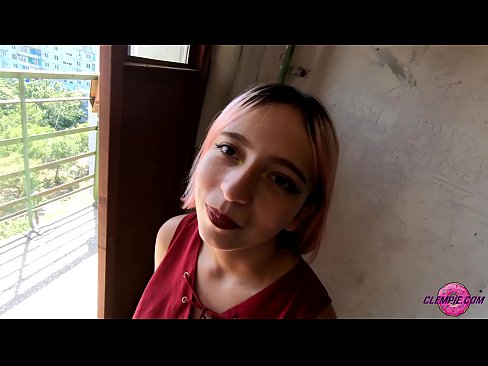 ❤️ Sha'awar ɗalibi yana tsotsar Baƙo a Waje - Cum A Fuskarsa ❤️❌ Batsa na Rasha ❌️❤